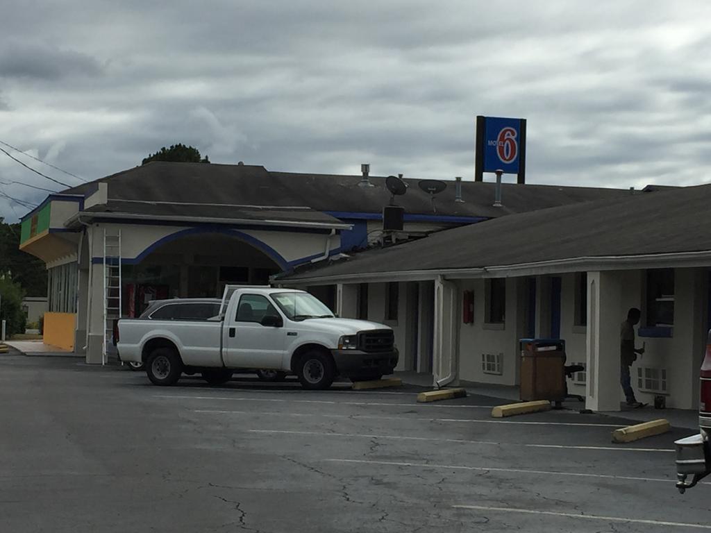 Motel 6 Calera المظهر الخارجي الصورة